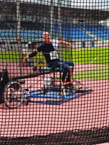 Dušan_Laczkó_Paralympionik_Road_To_LA_2028_Michal_Kiss_Redoubt_Fitness_Nové_Zámky_Funkčné_Fitness_CrossFit_Slovensko