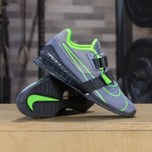 vzpieračská-obuv-crossfit-silový-tréning-redoubt-fitness